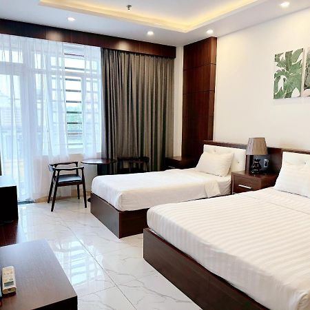 Quoc Thanh Hotel Long Khanh Exterior foto